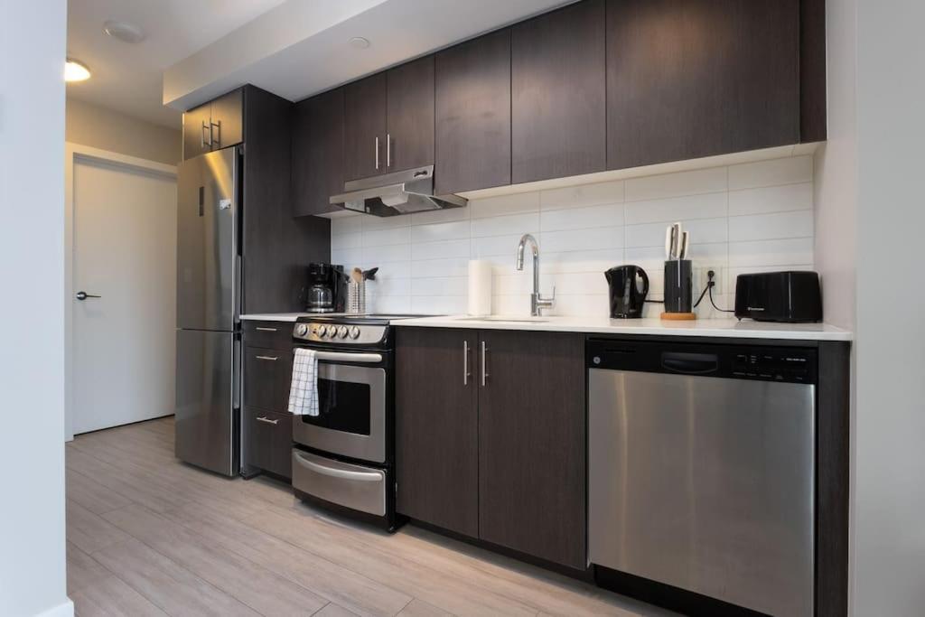 Hendrix Luxury Apartments By Corporate Stays Edmonton Luaran gambar